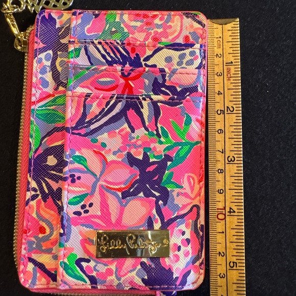 Lilly Pulitzer Handbags - Lilly Pulitzer Floral Small Zippered Wallet